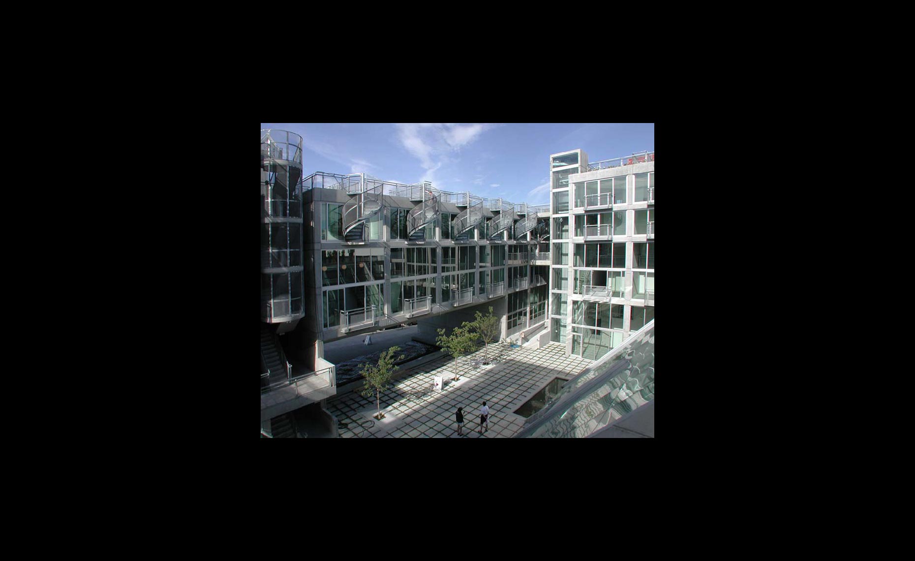 web-watterfallCourt.jpg